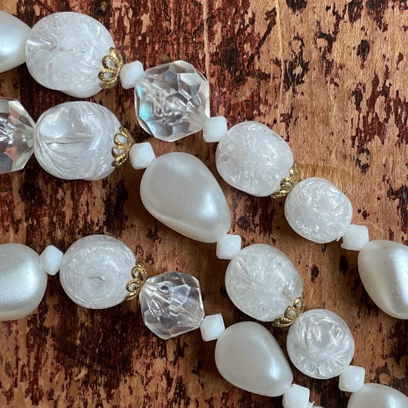 vintage necklace set - Picture 6 of 11